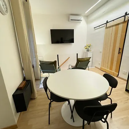 La Maison De Rennì Apartment *